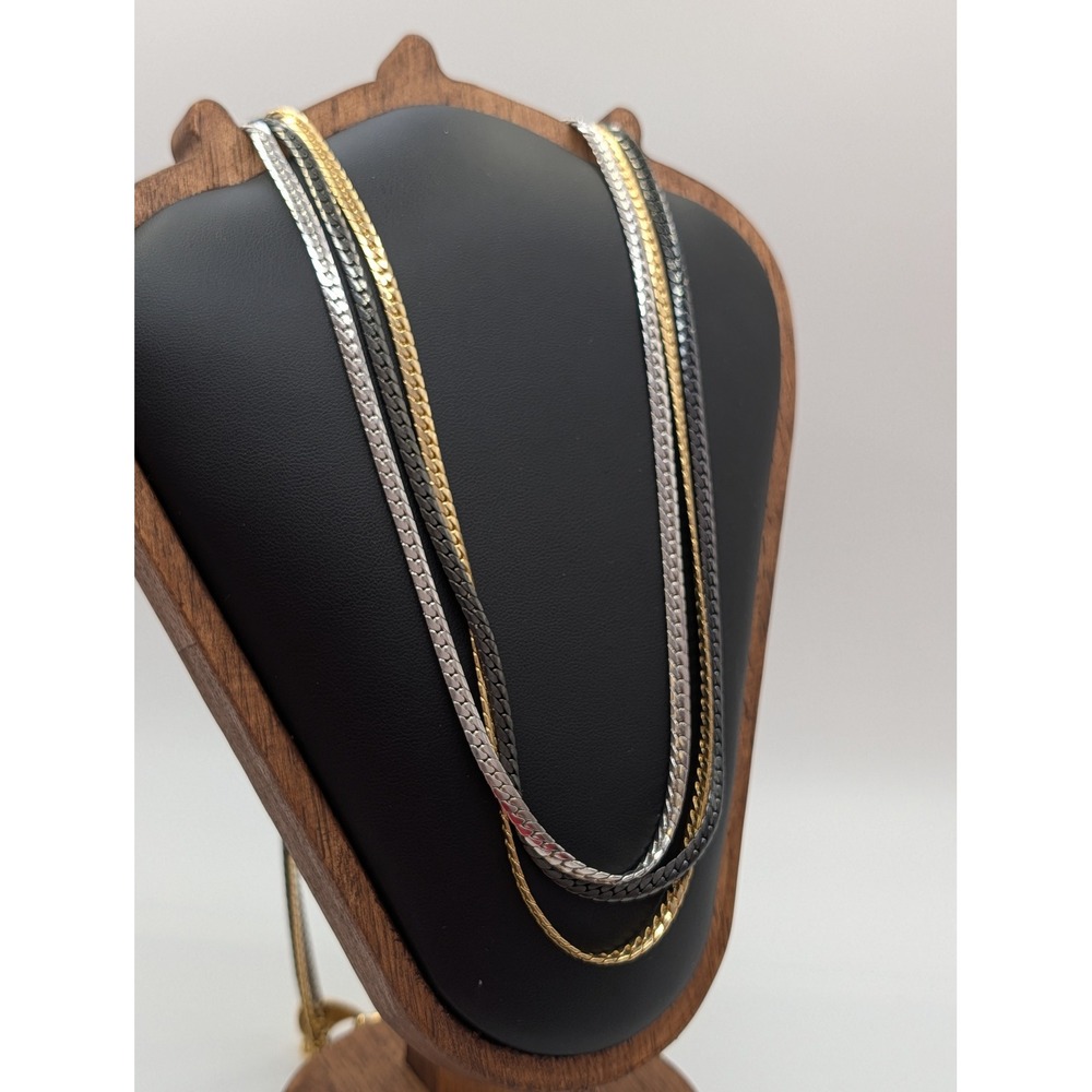 Unsigned Tri-Tone Herringbone Layered Chain Necklace Gold Silver Gunmetal Bow